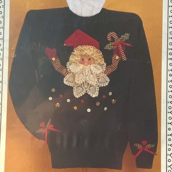 Doily Wear by Ozark Crafts 811 Pattern Santa 11" Uncut Christmas Holiday Top - Picture 1 of 7